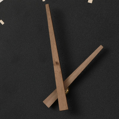 Настенные часы NINNA Black 3000К