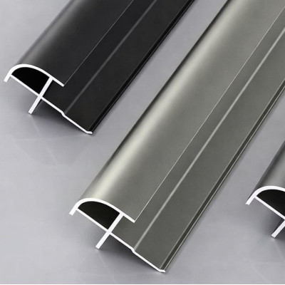 Профиль угловой внешний алюминиевый для панелей 8 мм черный 14599-88