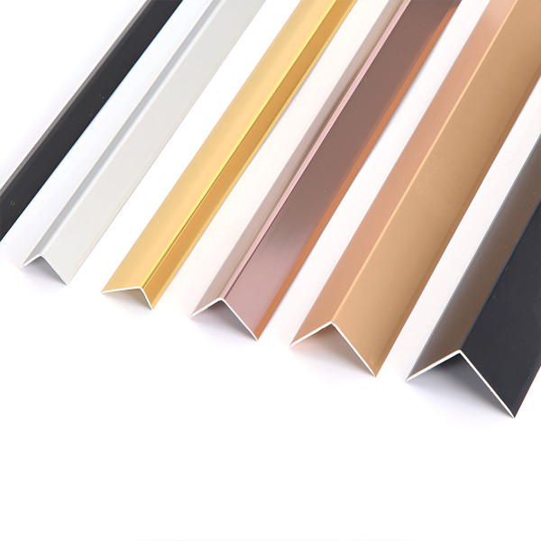 Профиль наличник угловой внешний алюминиевый для панелей 8 мм серый 14590-88